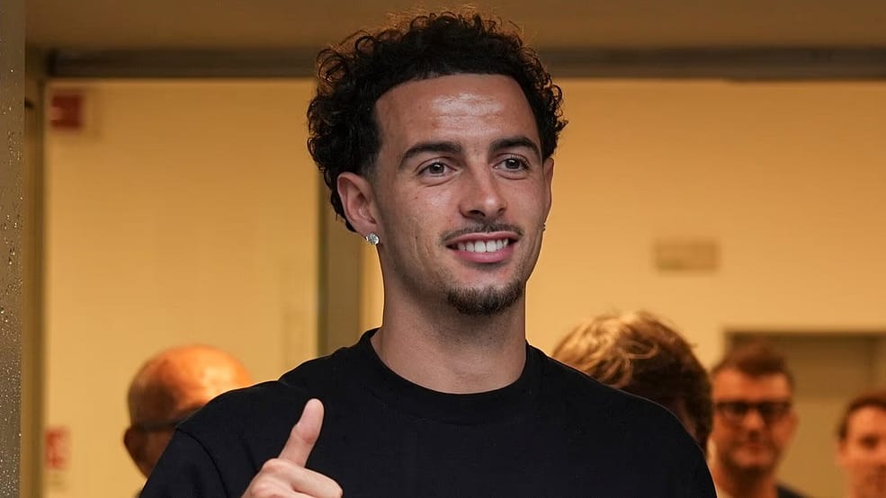 Chelsea REJECT Leeds' Mykhailo Mudryk opportunity, Unai Emery fears Ollie Watkins might go and Spurs choose FIVE captains: Move information and Premier League media conferences LIVE