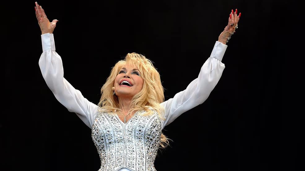 Dolly Parton's dying leaves theatregoers surprised as customers gasps when 9 To five: The Musical solid subscriber revealing the icon has handed away throughout productivity