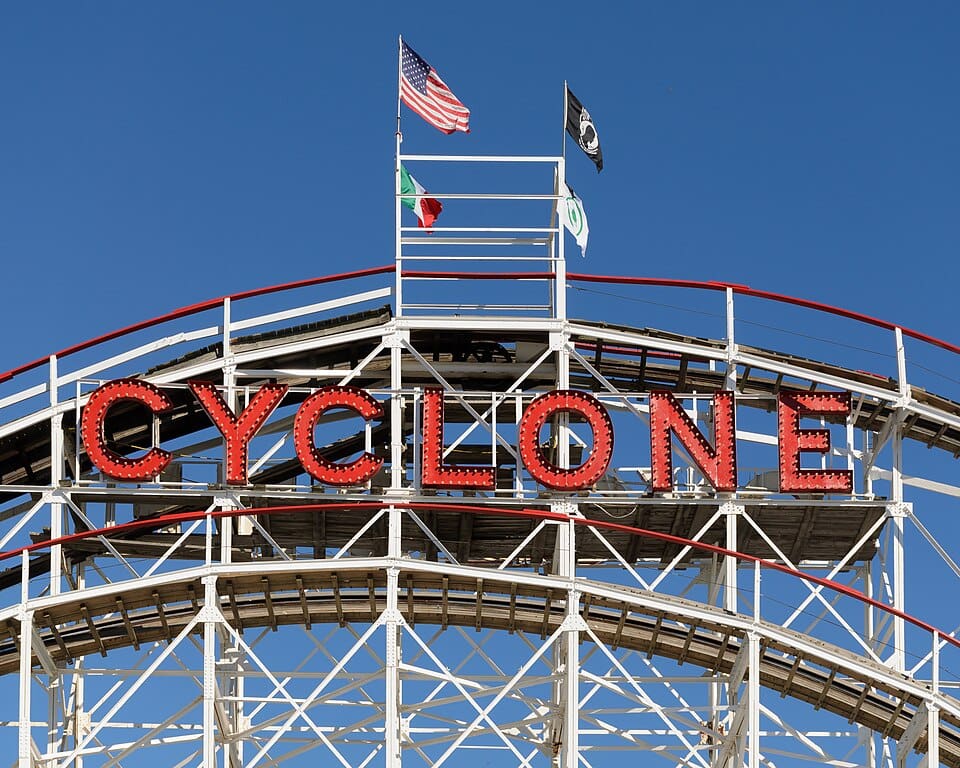 8 shot, including 4 children, in Coney Island shooting 8 shot, including 4 children, in Coney Island shooting